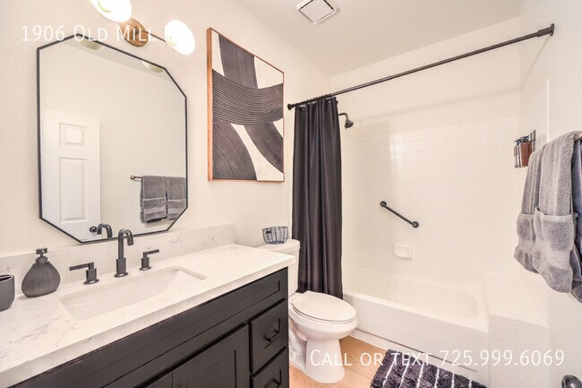 Building Photo - 1906 Old Mill Ln