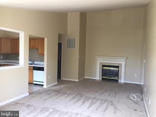 Building Photo - 7532 Coxton Ct