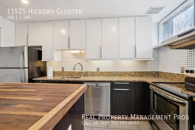 Building Photo - 11525 Hickory Cluster