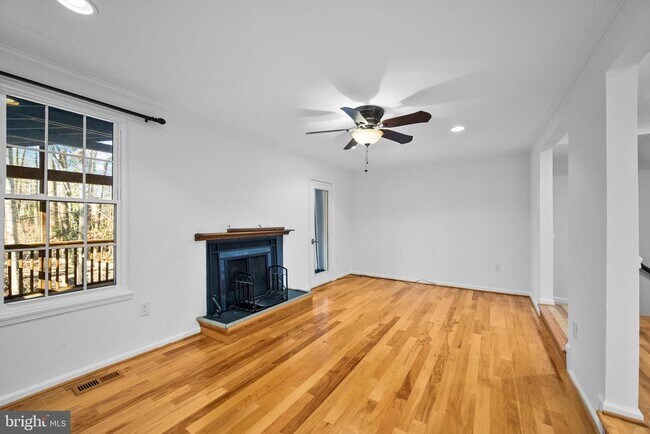 Building Photo - 5718 Wood Mouse Ct