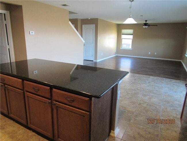 Building Photo - 110 Carrington St