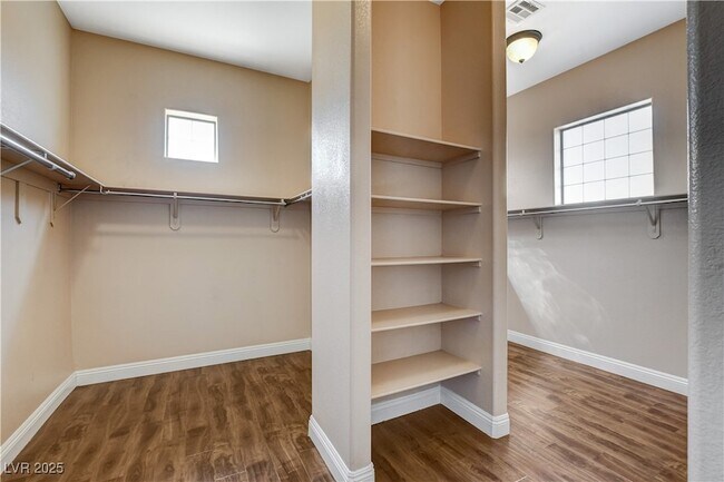 Building Photo - 4641 Velvet Crest Ln