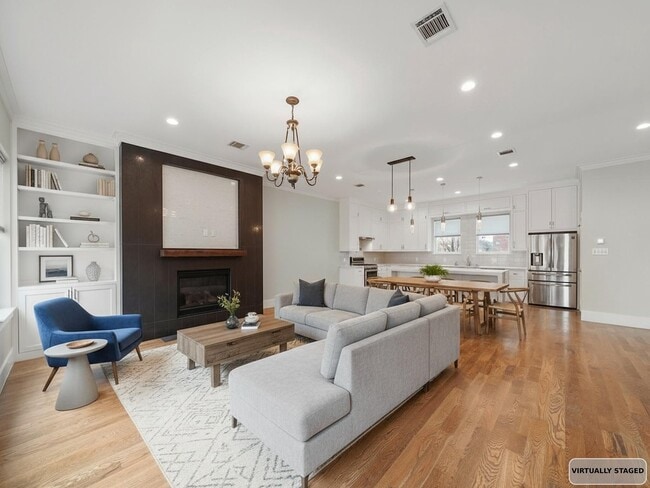 Building Photo - 1512 Thompson St