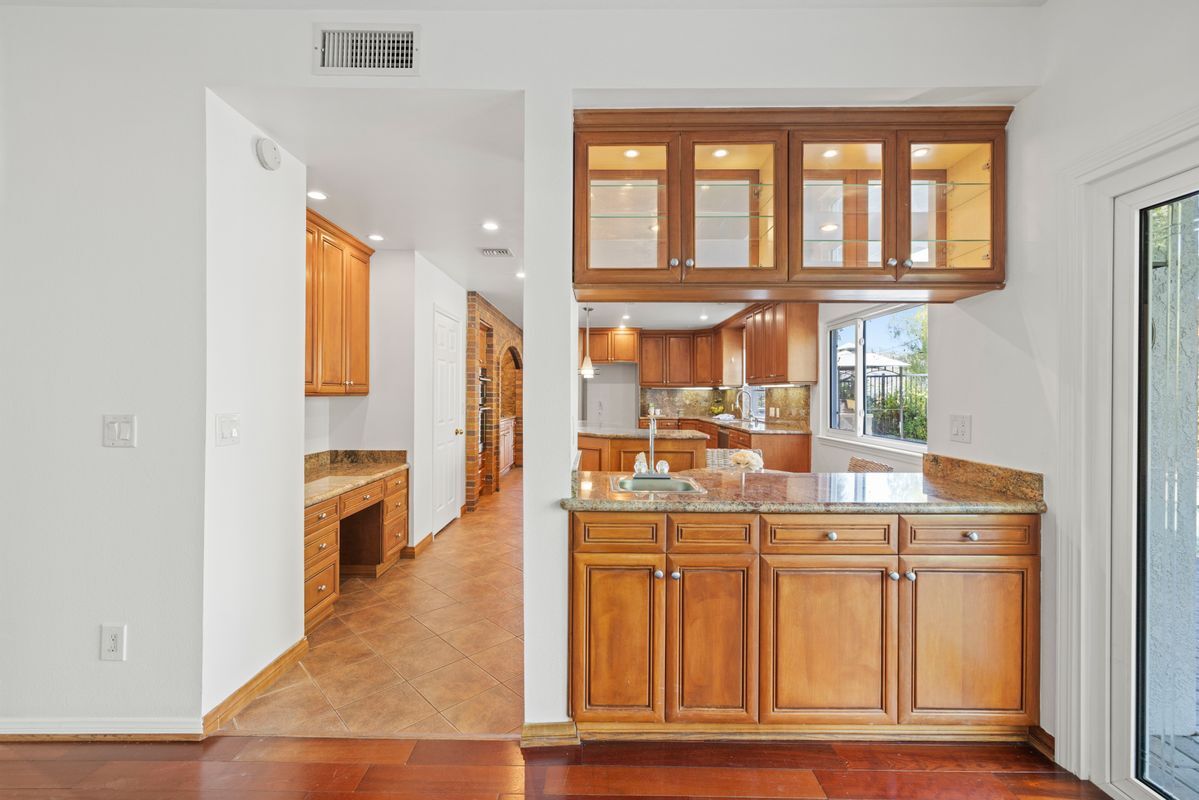 Building Photo - 287 Golden Fern Ct