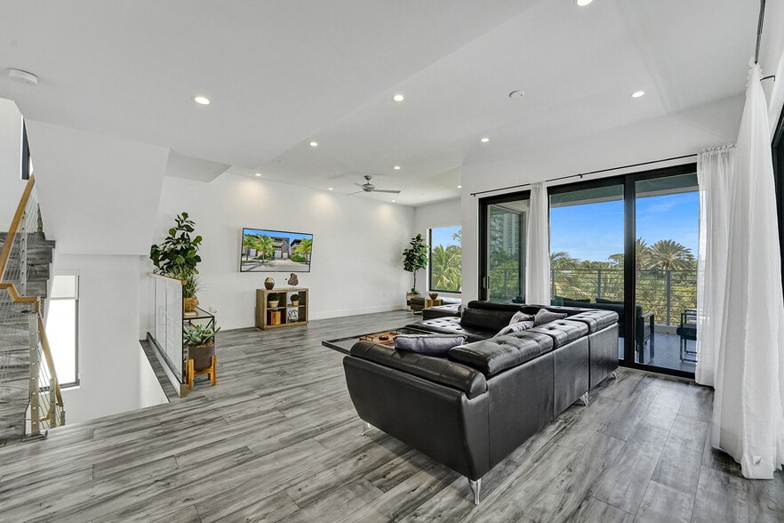 Building Photo - 344 Balboa St