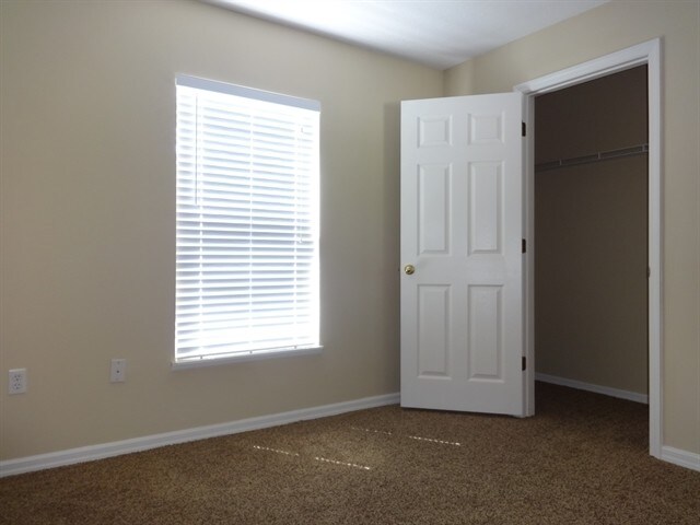 Building Photo - 4193 Palladian Way