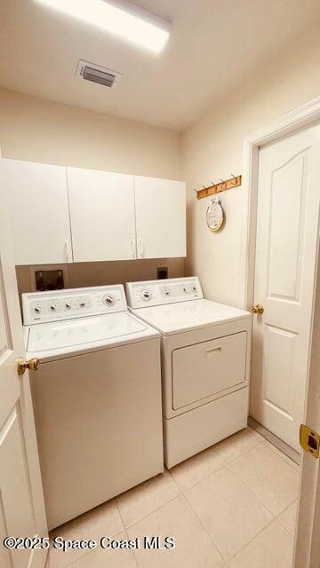 Building Photo - 1829 SW Hickock Terrace