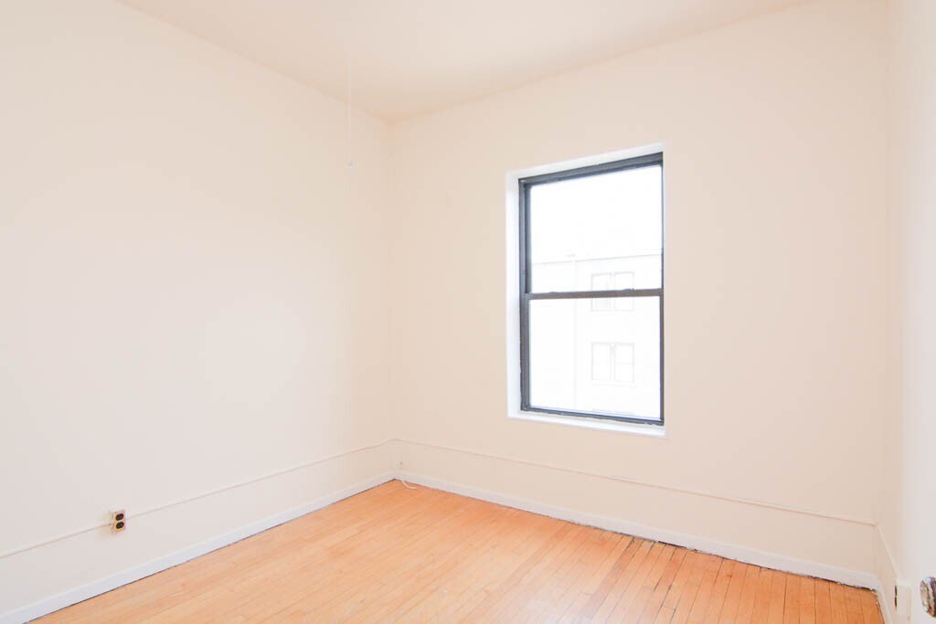 Building Photo - 2524 N Kedzie Blvd