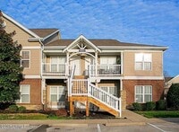 Building Photo - 3802 Falcon Crest Dr