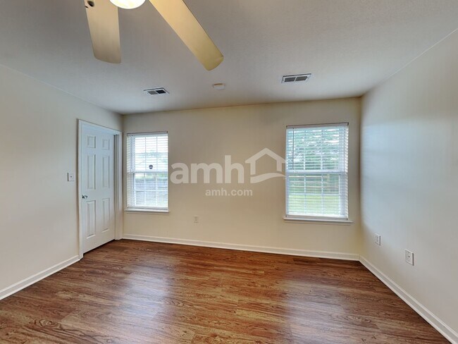 Building Photo - 7024 Bullock Drive