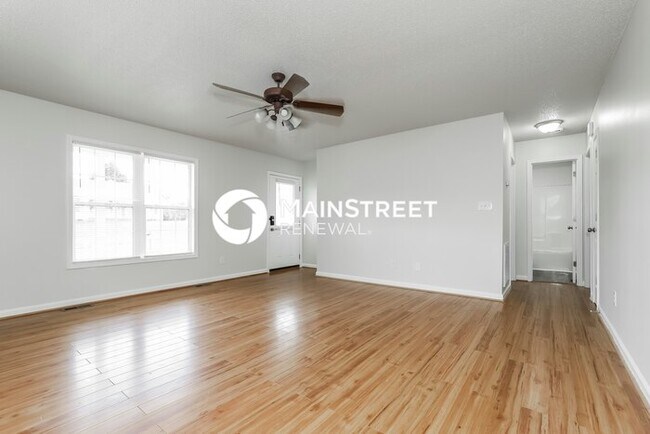 Building Photo - 3 Bedroom Pet-Friendly Home in Thomasville...