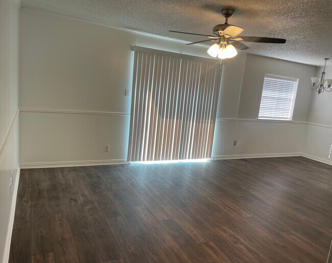 Building Photo - 6509 Cathy Dr
