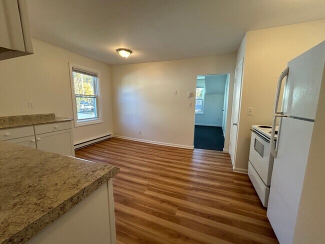 Kitchen - 12 Everett St
