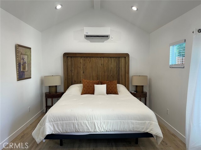 Building Photo - 211 N Frederic St