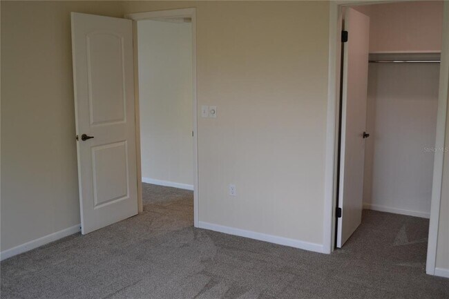 Building Photo - 2971 Estancia Blvd