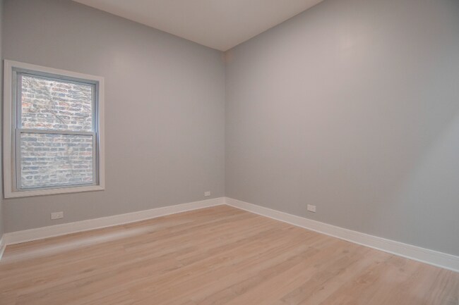 Building Photo - 4618 S Evans Ave