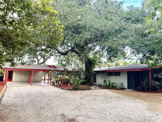 Building Photo - 4830 Higel Ave