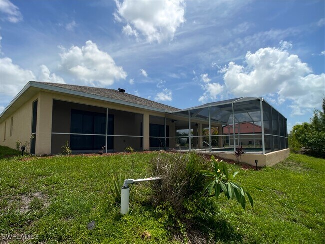 Building Photo - 1224 SW 31st Terrace