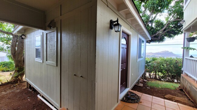 Building Photo - 4115 Sierra Dr