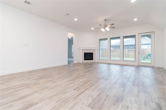 Building Photo - 27126 Spearbract Hollow Trl