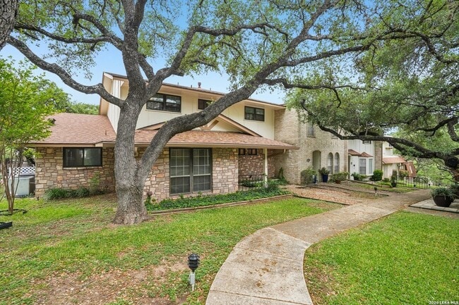 Building Photo - 6106 Vance Jackson Rd