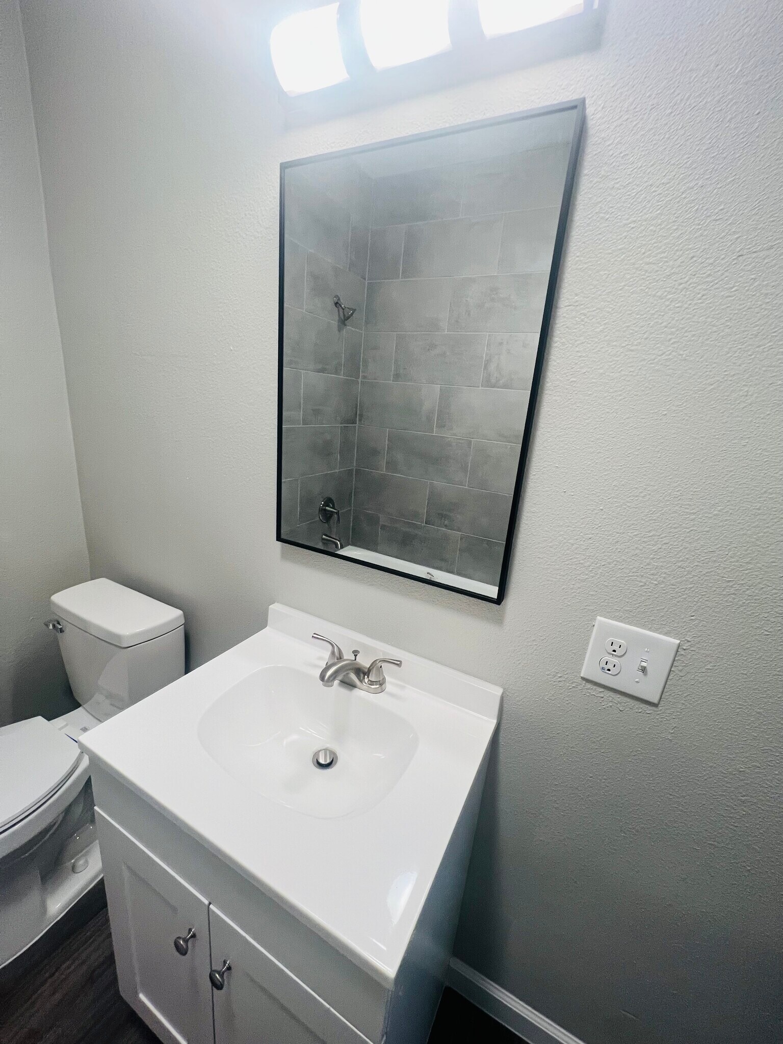 Bathroom Vanity - 822 W Fischer St