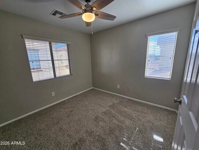 Building Photo - 4666 E Redfield Rd