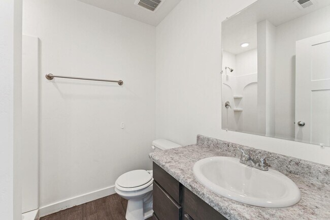 Master Bath - Herriman Townhomes - FC