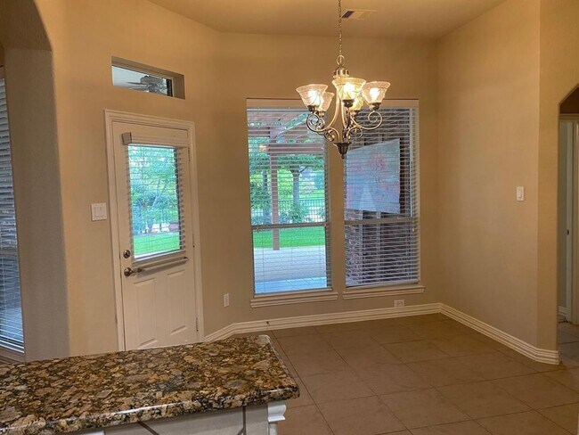 Building Photo - 2506 Orchid Creek Dr