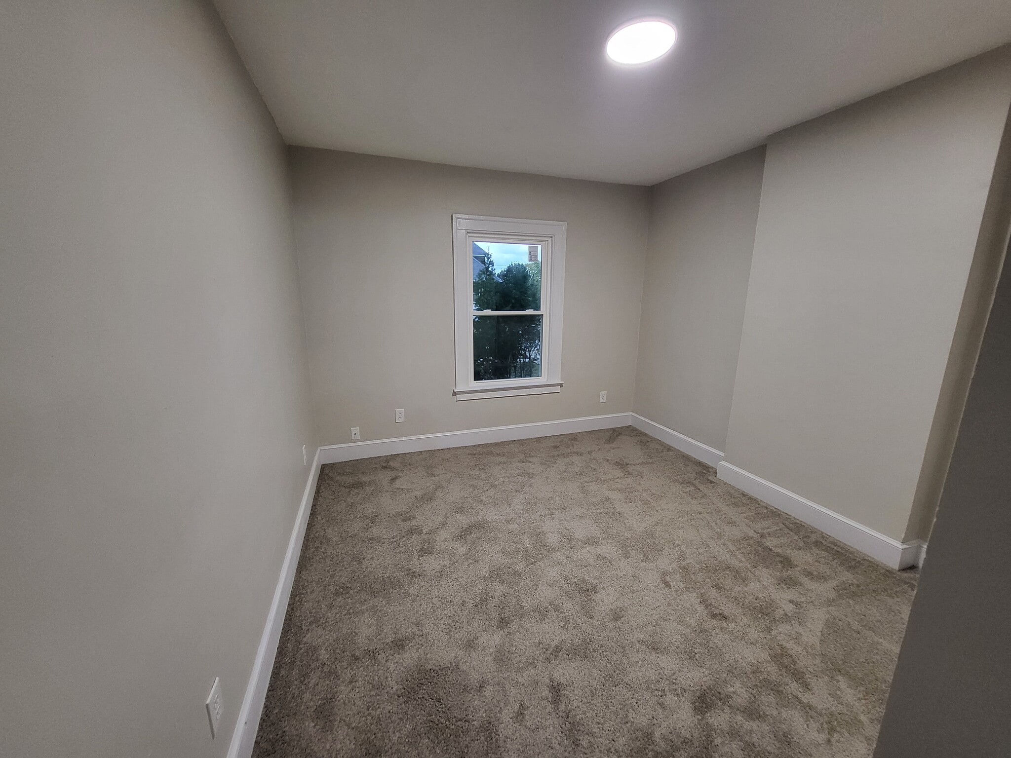 Building Photo - 1551 Alameda Ave