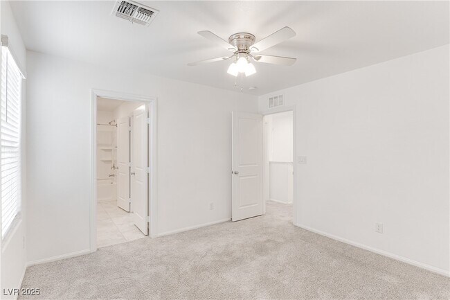 Building Photo - 1118 E Dorrell Ln