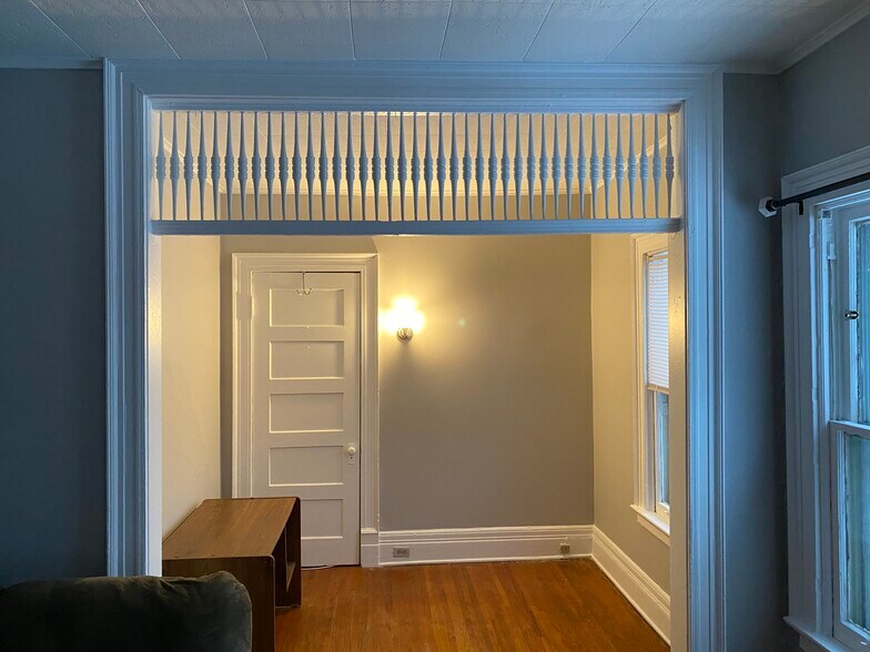 sunroom - 116 Plymouth Ave