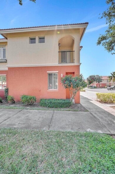 Building Photo - 40 SE Sedona Cir