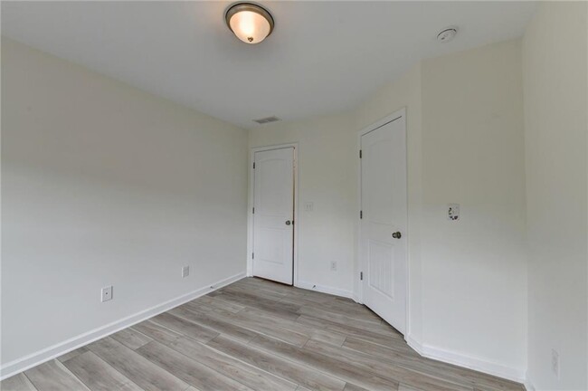 Building Photo - 3332 Twinrose Pl