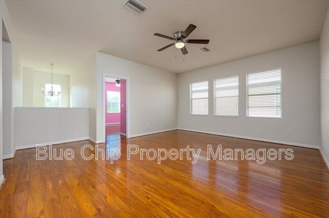 Building Photo - 20204 Autumn Fern Ave