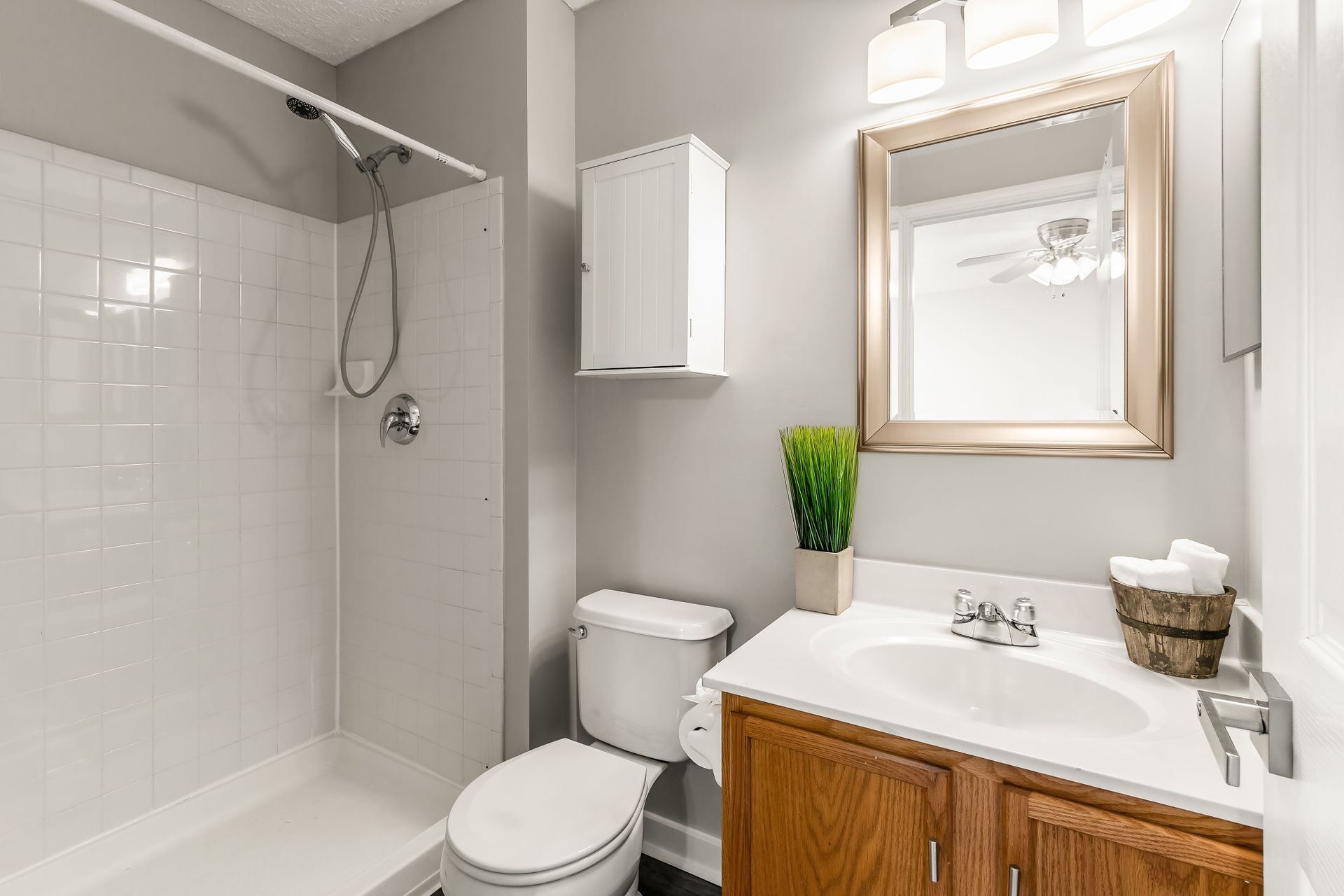 Owner suite - 135 Hancock St