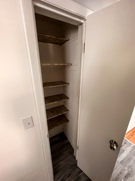 Building Photo - 7344 W Belmont Ave