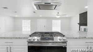 Building Photo - 7211 Glen Haven Dr