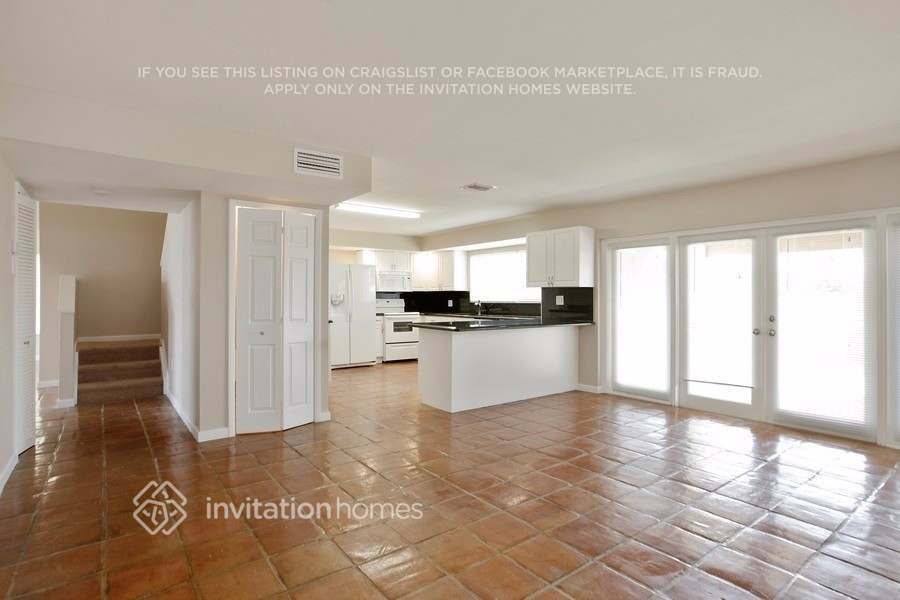 Building Photo - 14616 SW 95th Ln