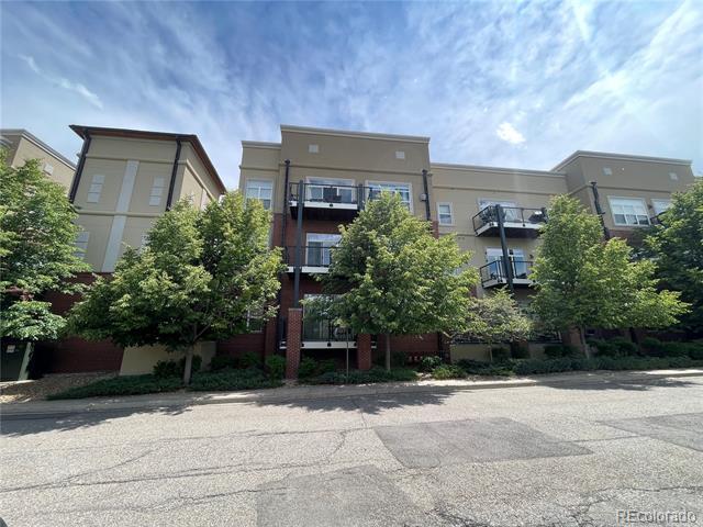 Building Photo - 5401 S Park Terrace Ave