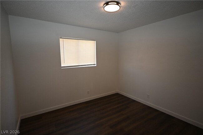 Building Photo - 2301 Stewart Ave