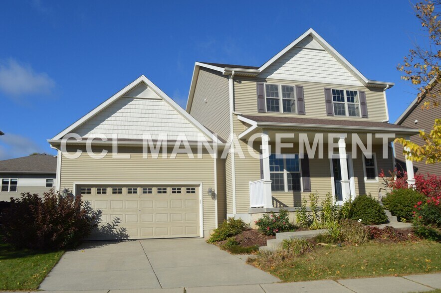 Building Photo - 708 Sundance Dr