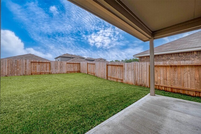 Building Photo - 5619 Vintage Oakmont Dr