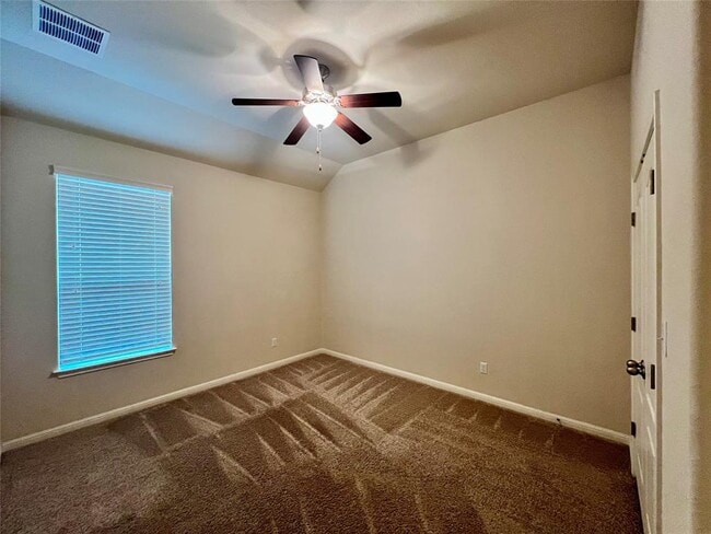 Building Photo - 2644 Hilltop Divide Ln