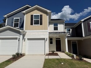 Building Photo - 112 Parker Ln