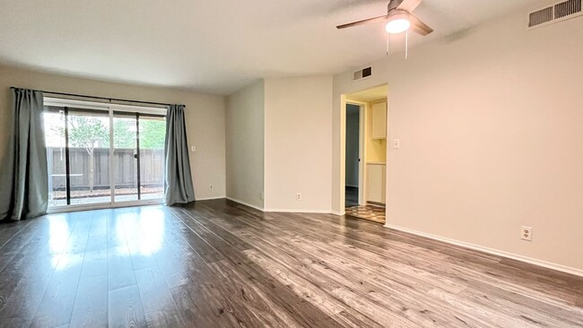 Building Photo - 2BD/1BA - Silicon Valley Charm: Stylish Co...