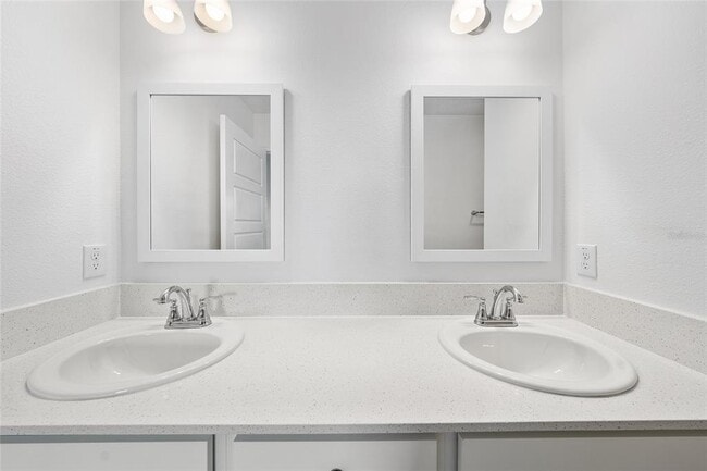 Building Photo - 6515 Anna Wy