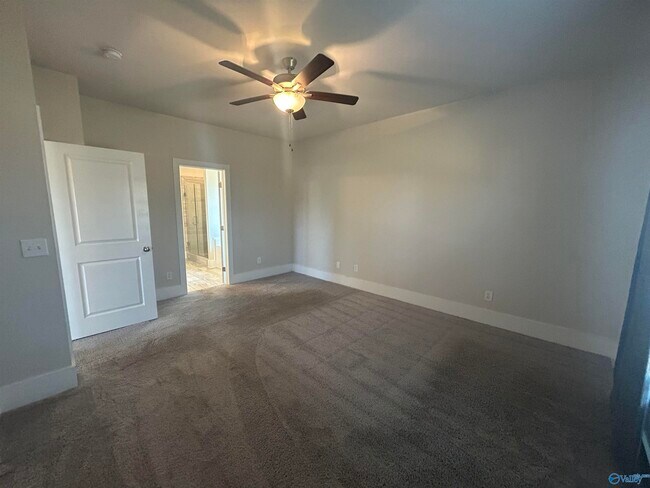 Building Photo - 177 Cherry Laurel Dr