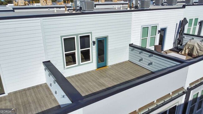 Building Photo - 515 Motivation Cir NW