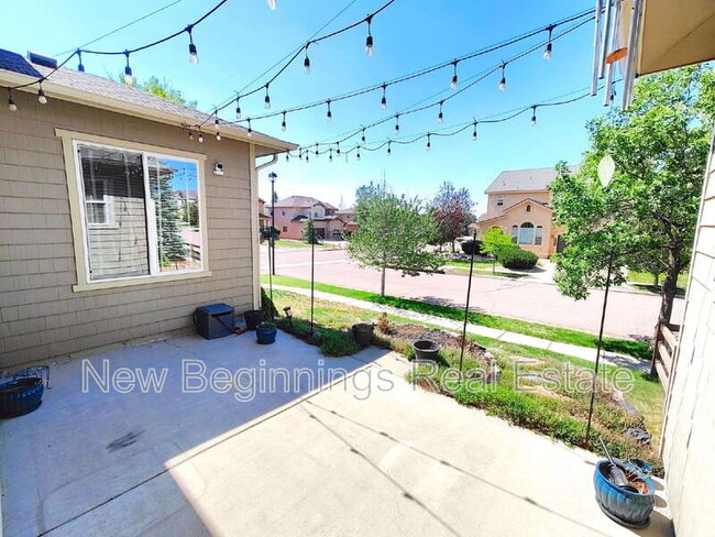 Building Photo - 8742 Stony Creek Dr